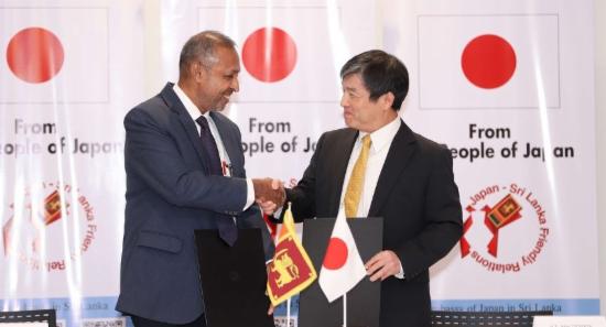 Japan to Deliver Low-Floor Buses To Sri Lanka